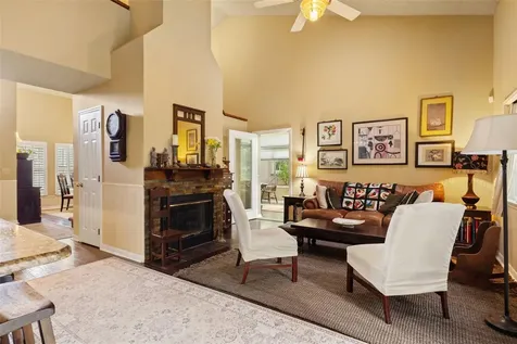 16105 Cadbury Court Tampa FL 33647