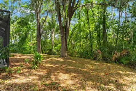 16105 Cadbury Court Tampa FL 33647