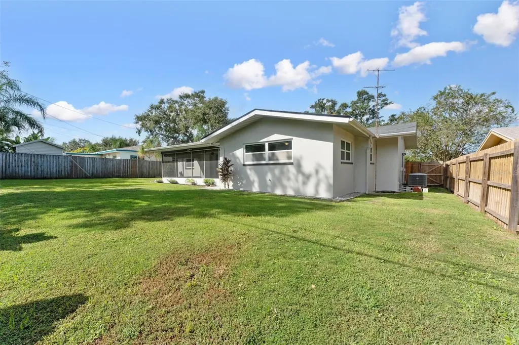 1531 Picardy Circle Clearwater FL 33755