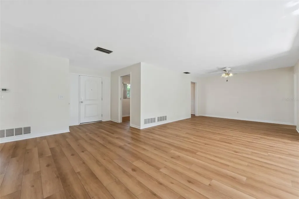 1531 Picardy Circle Clearwater FL 33755