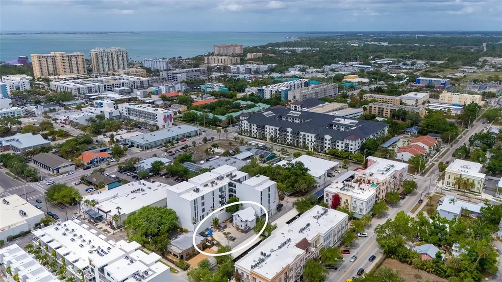 420 Kumquat Court Sarasota FL 34236