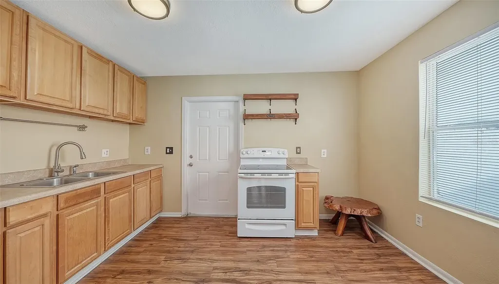 420 Kumquat Court Sarasota FL 34236
