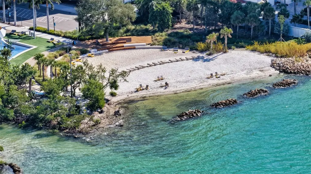 420 Kumquat Court Sarasota FL 34236