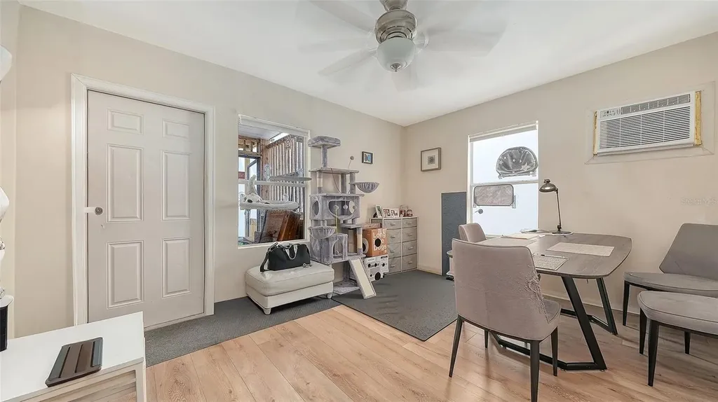 420 Kumquat Court Sarasota FL 34236