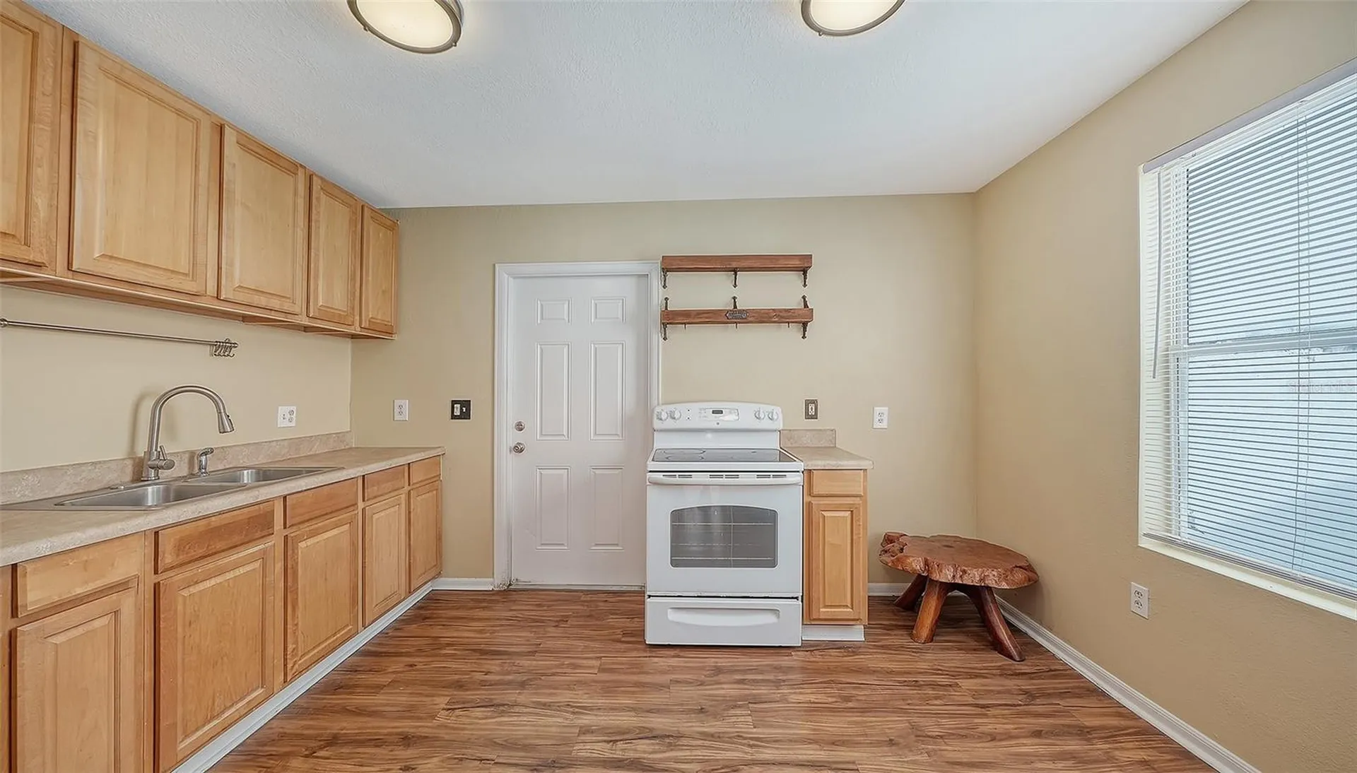 420 Kumquat Court Sarasota FL 34236