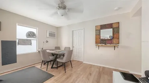 420 Kumquat Court Sarasota FL 34236