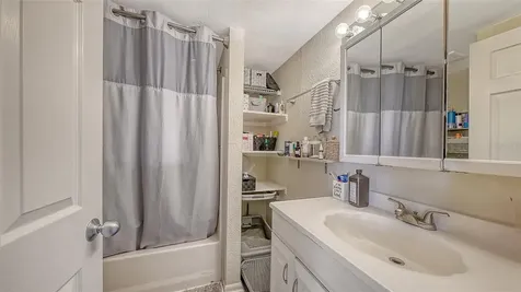 420 Kumquat Court Sarasota FL 34236