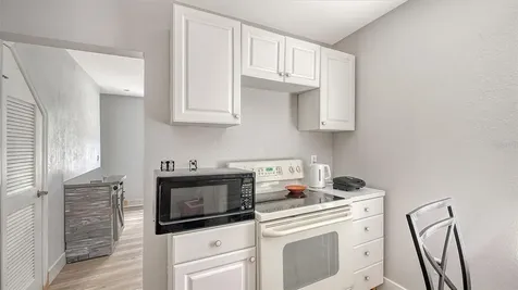 420 Kumquat Court Sarasota FL 34236