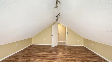 420 Kumquat Court Sarasota FL 34236