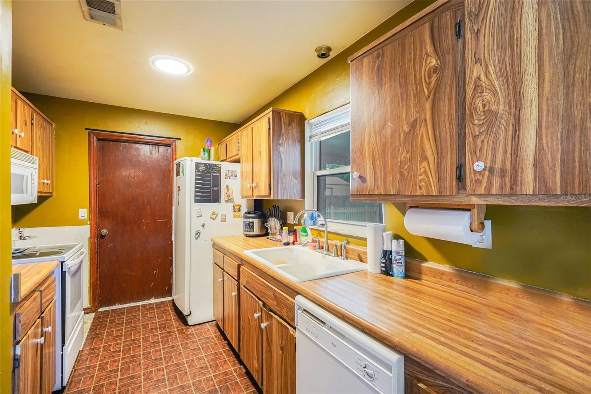 1261 Salina Street SE Palm Bay FL 32909