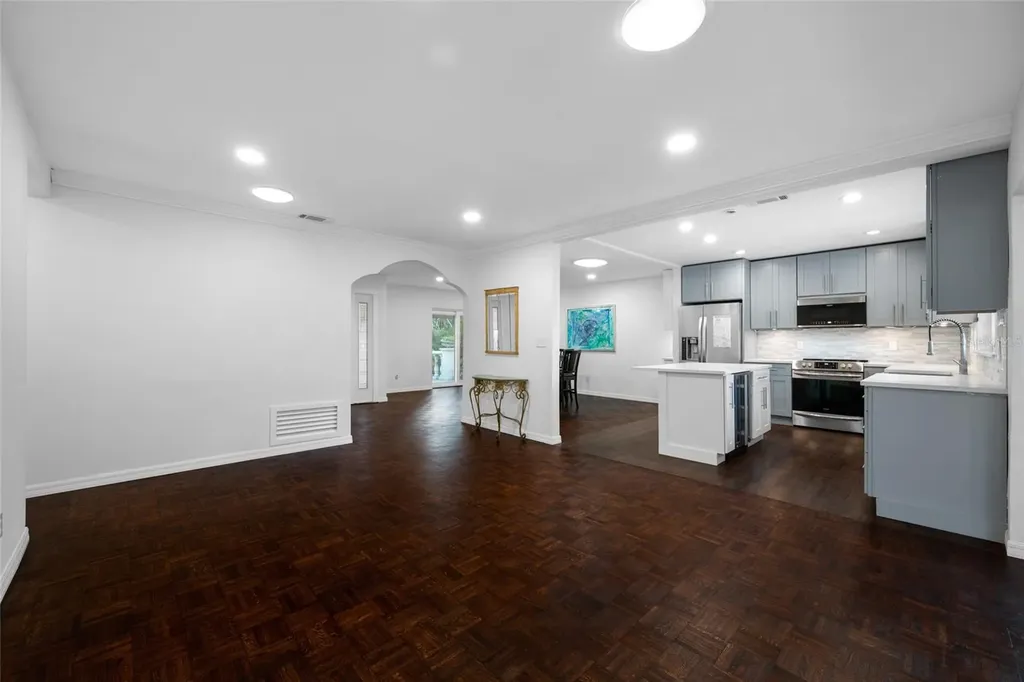 1764 Linwood Circle Clearwater FL 33755