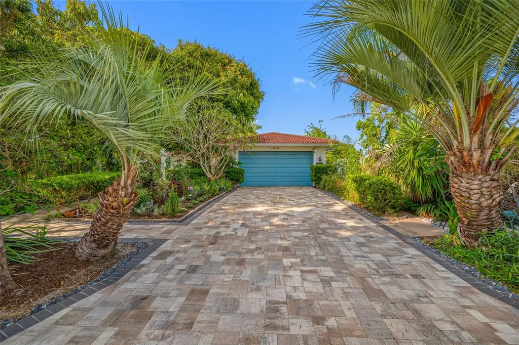 1764 Linwood Circle Clearwater FL 33755