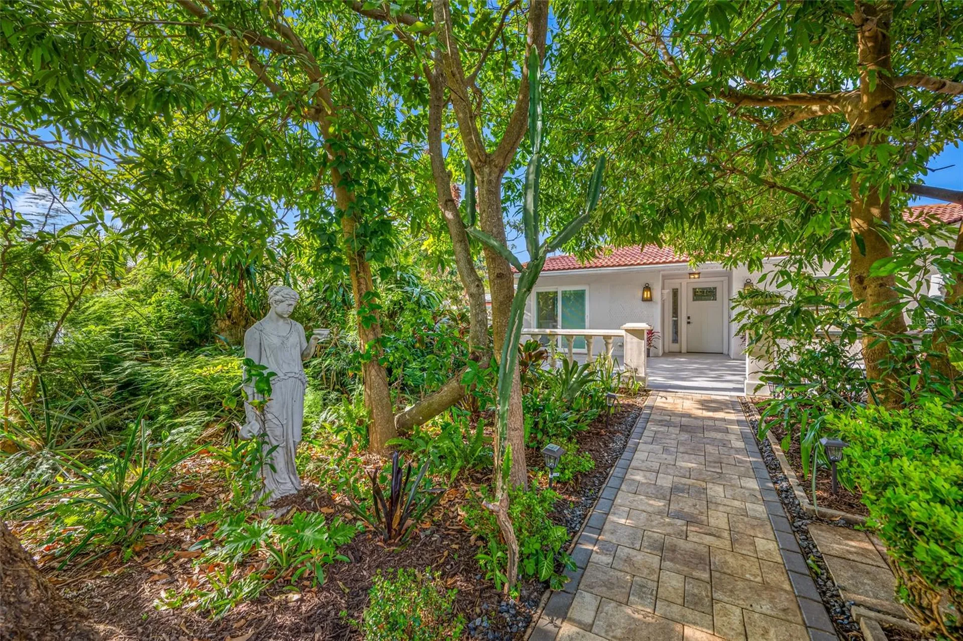 1764 Linwood Circle Clearwater FL 33755