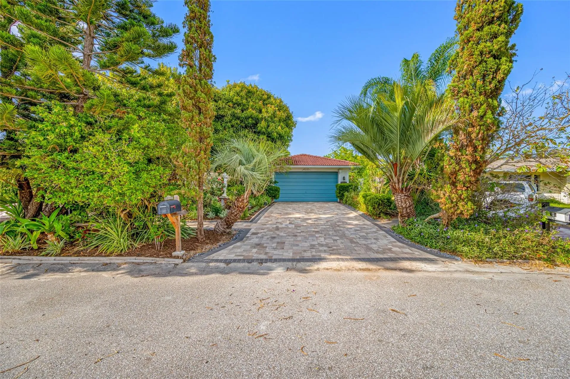 1764 Linwood Circle Clearwater FL 33755