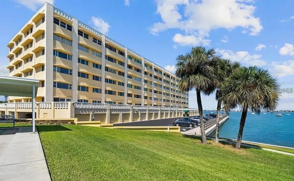 100 Bluff View Drive Belleair Bluffs FL 33770