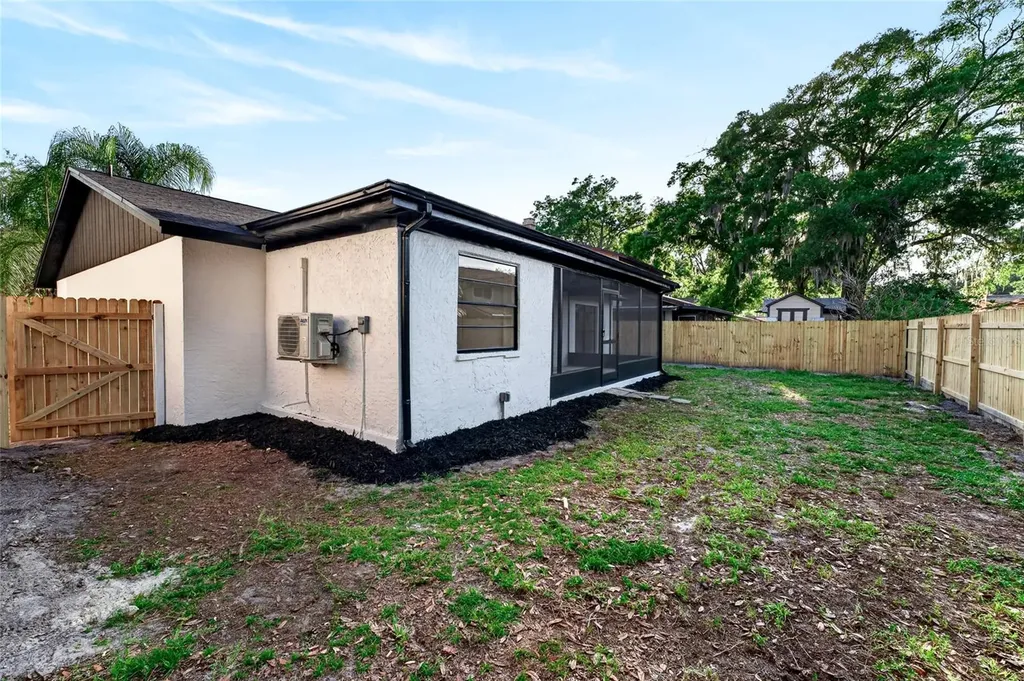 14841 Oak Vine Drive Lutz FL 33559
