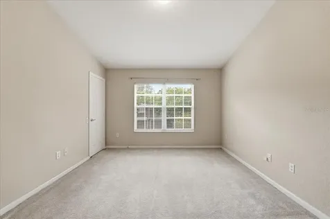 2837 Villafuerte Point Orlando FL 32835