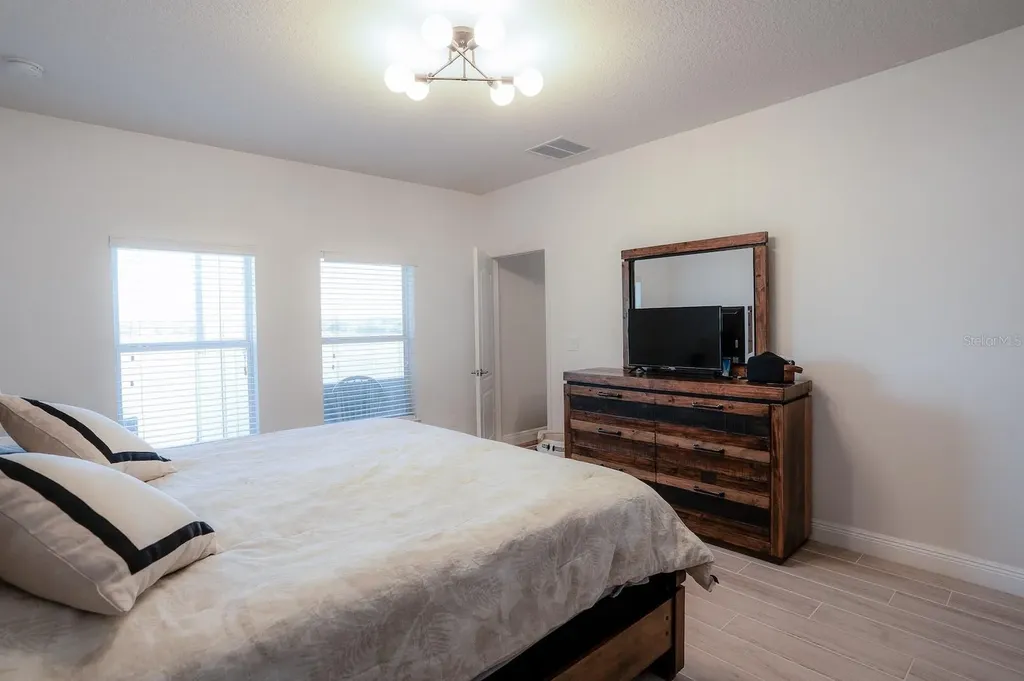 8610 Turnstone Shore Lane Riverview FL 33578