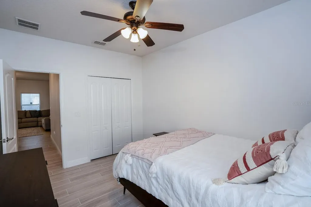 8610 Turnstone Shore Lane Riverview FL 33578