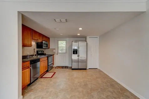712-714 Oakwood Avenue New Smyrna Beach FL 32169