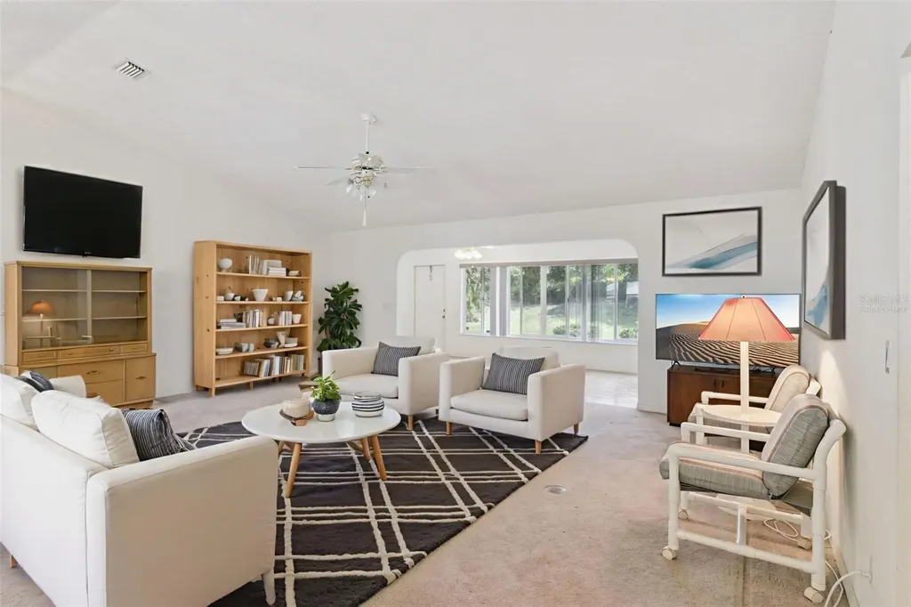 26245 Newcombe Circle Leesburg FL 34748