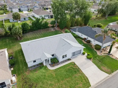 26245 Newcombe Circle Leesburg FL 34748