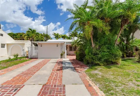 16107 Gulf Boulevard Redington Beach FL 33708