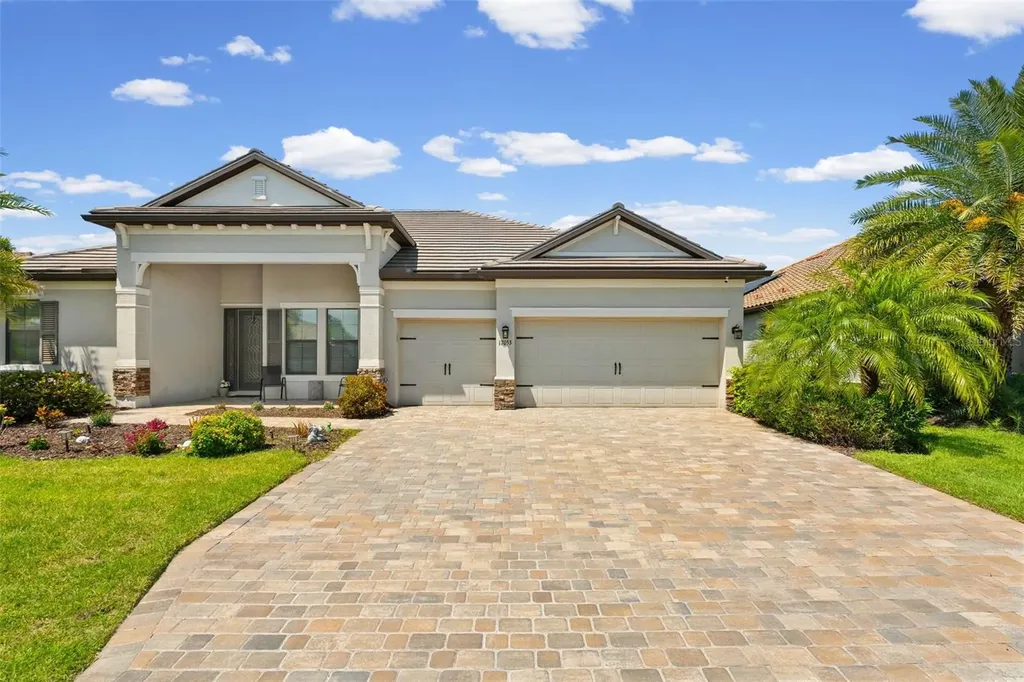17053 Polo Trail Lakewood Ranch FL 34211