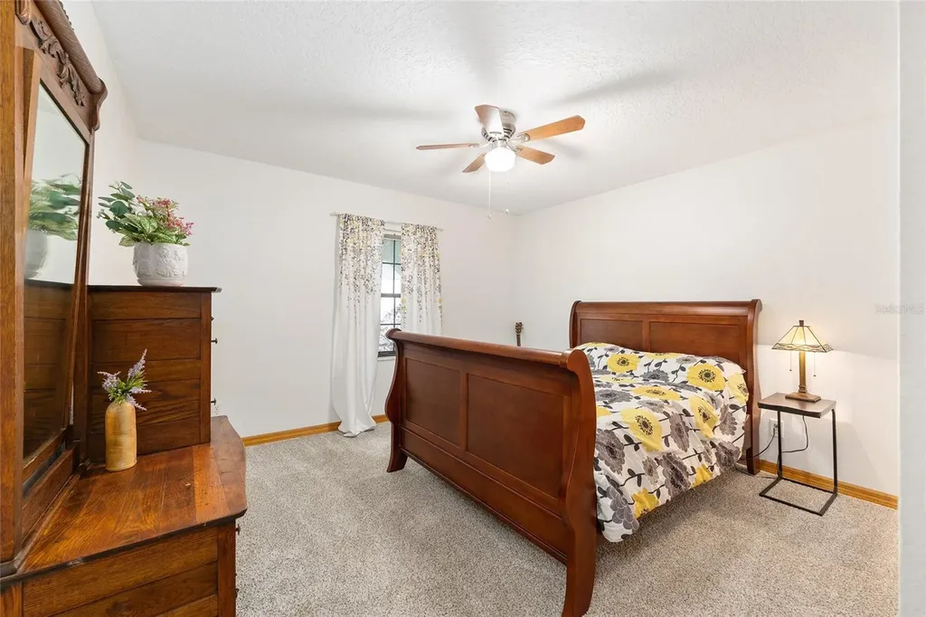 725 SE 56th Avenue Ocala FL 34480