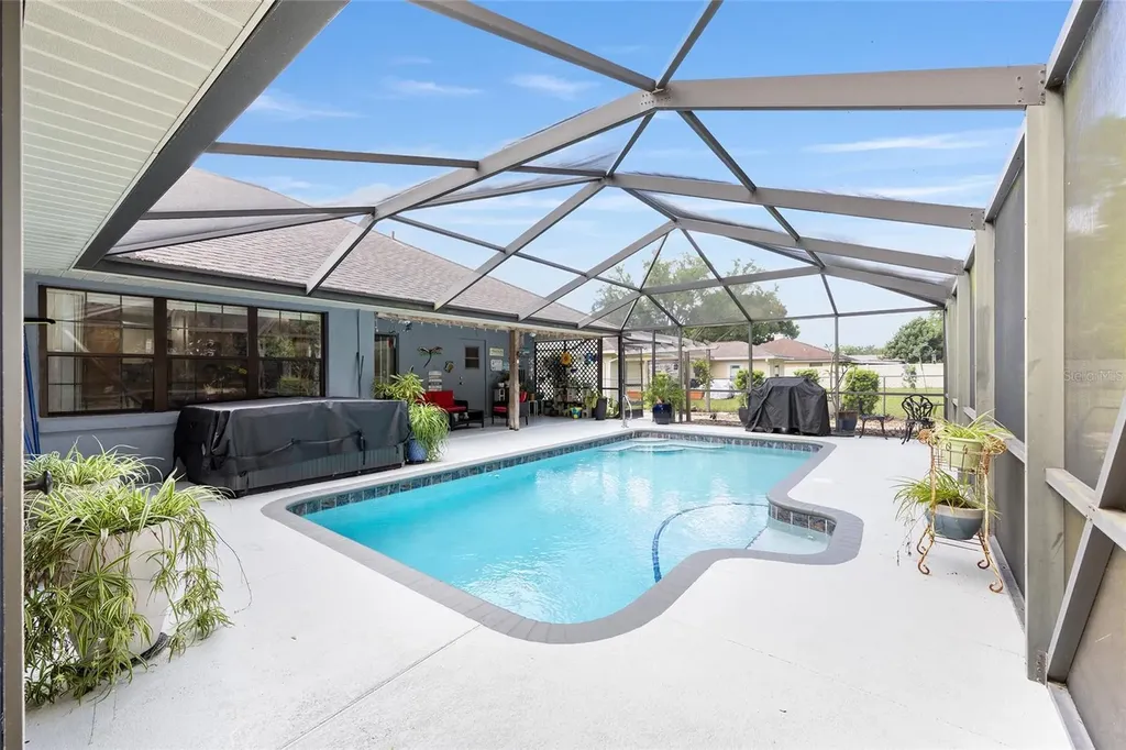 725 SE 56th Avenue Ocala FL 34480