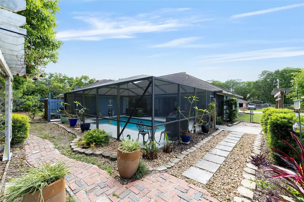 725 SE 56th Avenue Ocala FL 34480
