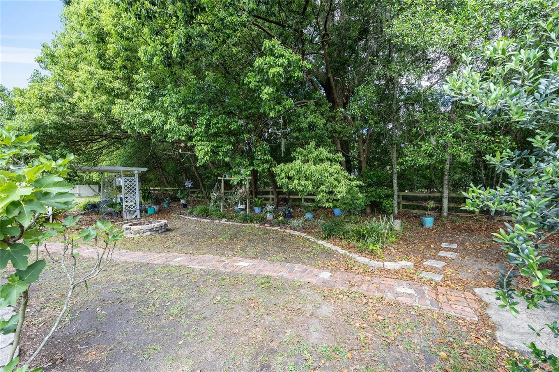 725 SE 56th Avenue Ocala FL 34480