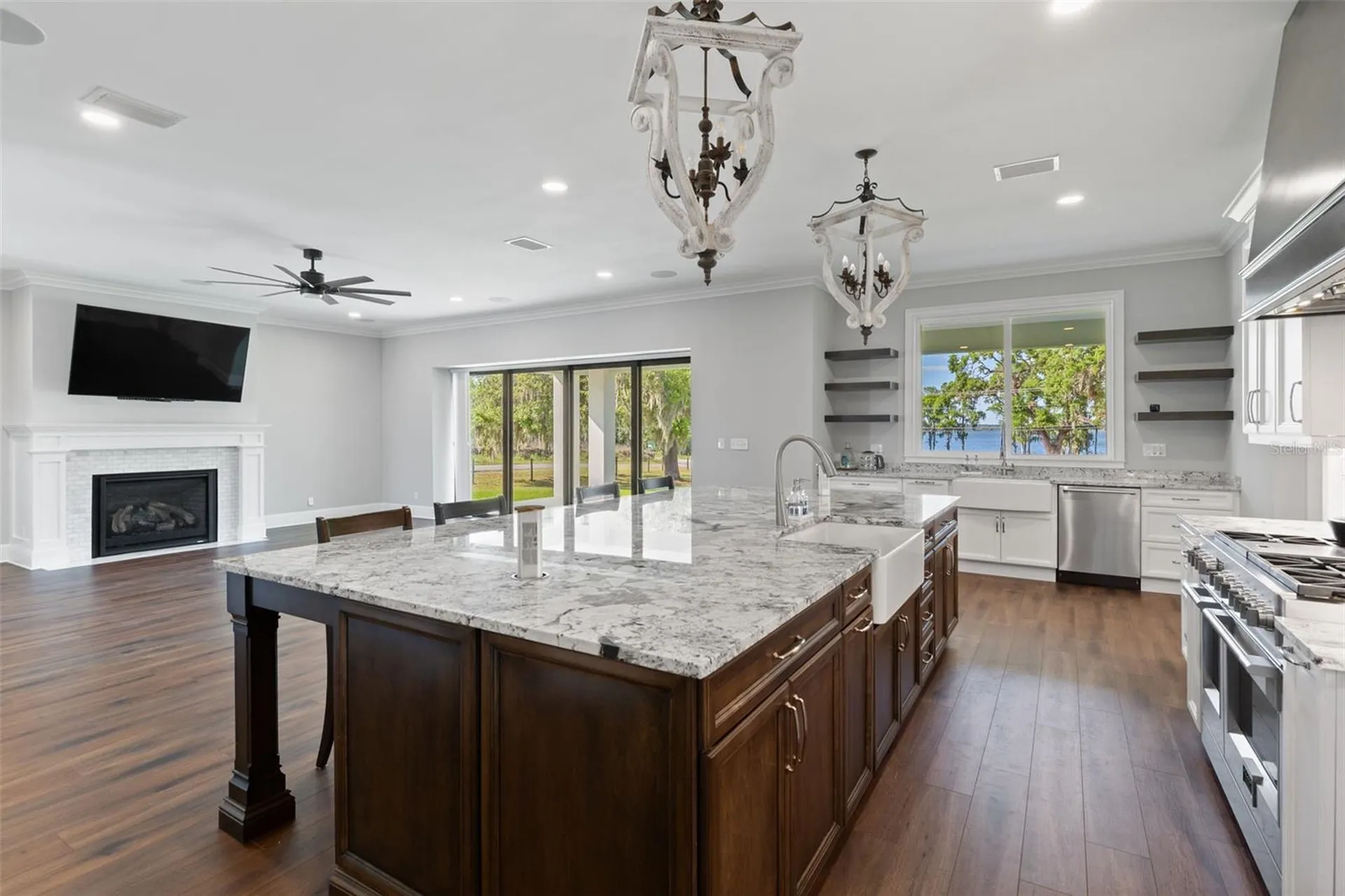 3321 N Kingsway Road Thonotosassa FL 33592