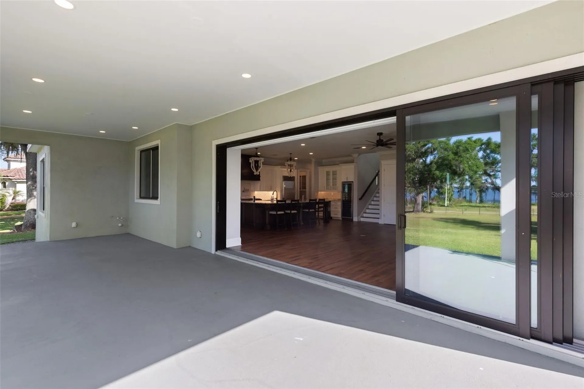 3321 N Kingsway Road Thonotosassa FL 33592