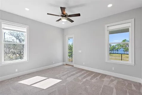 3321 N Kingsway Road Thonotosassa FL 33592