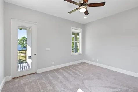 3321 N Kingsway Road Thonotosassa FL 33592
