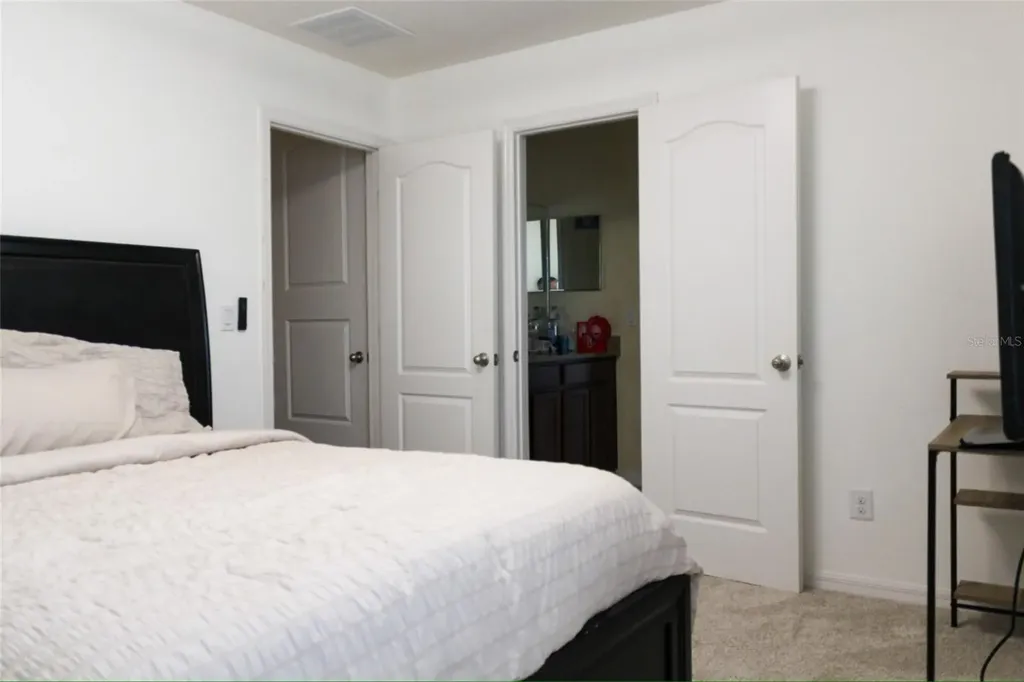 12927 Boggy Pointe Drive Orlando FL 32824