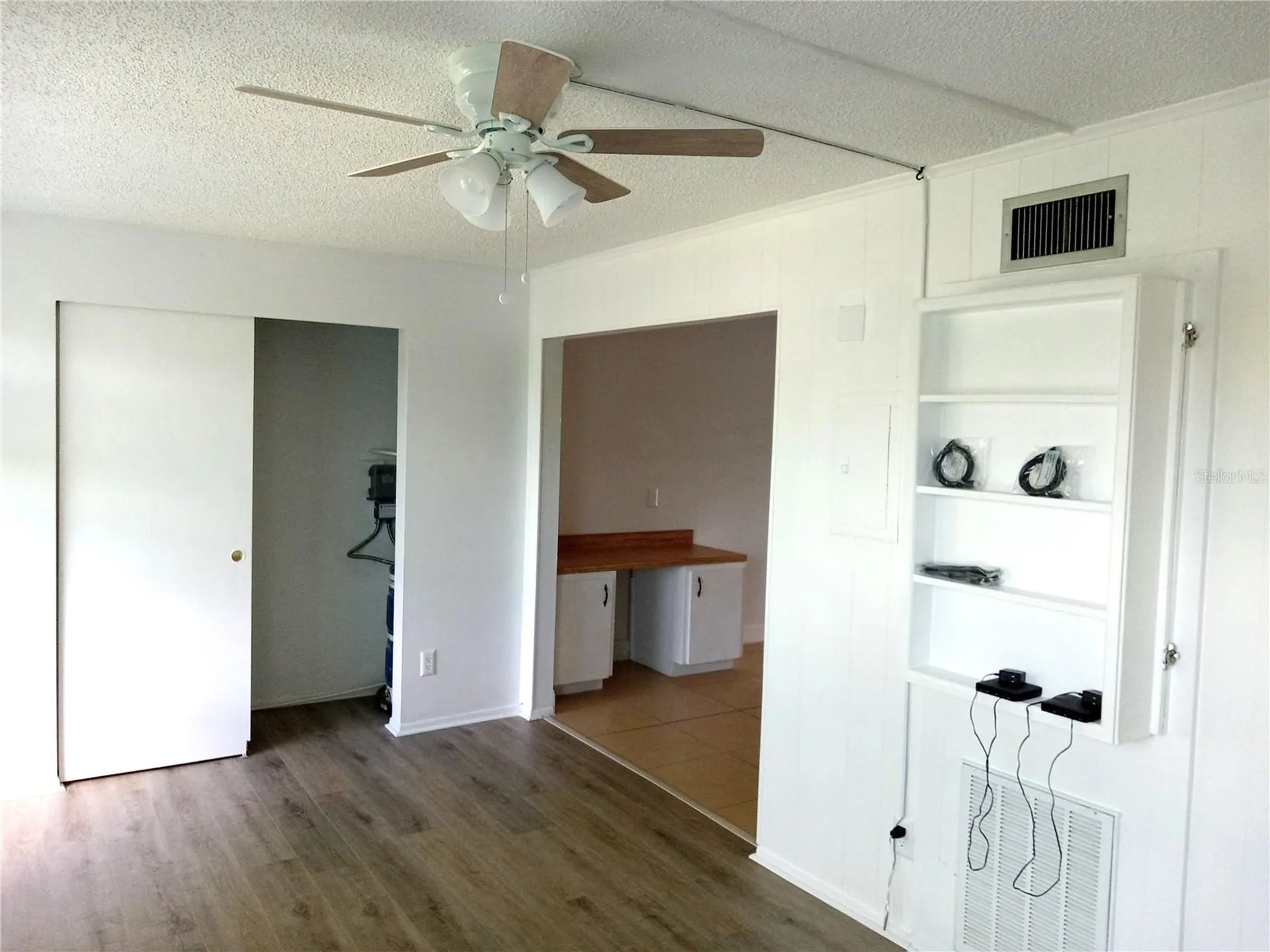 2359 Finlandia Lane Clearwater FL 33763