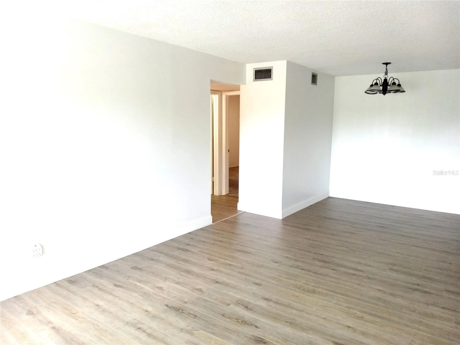 2359 Finlandia Lane Clearwater FL 33763