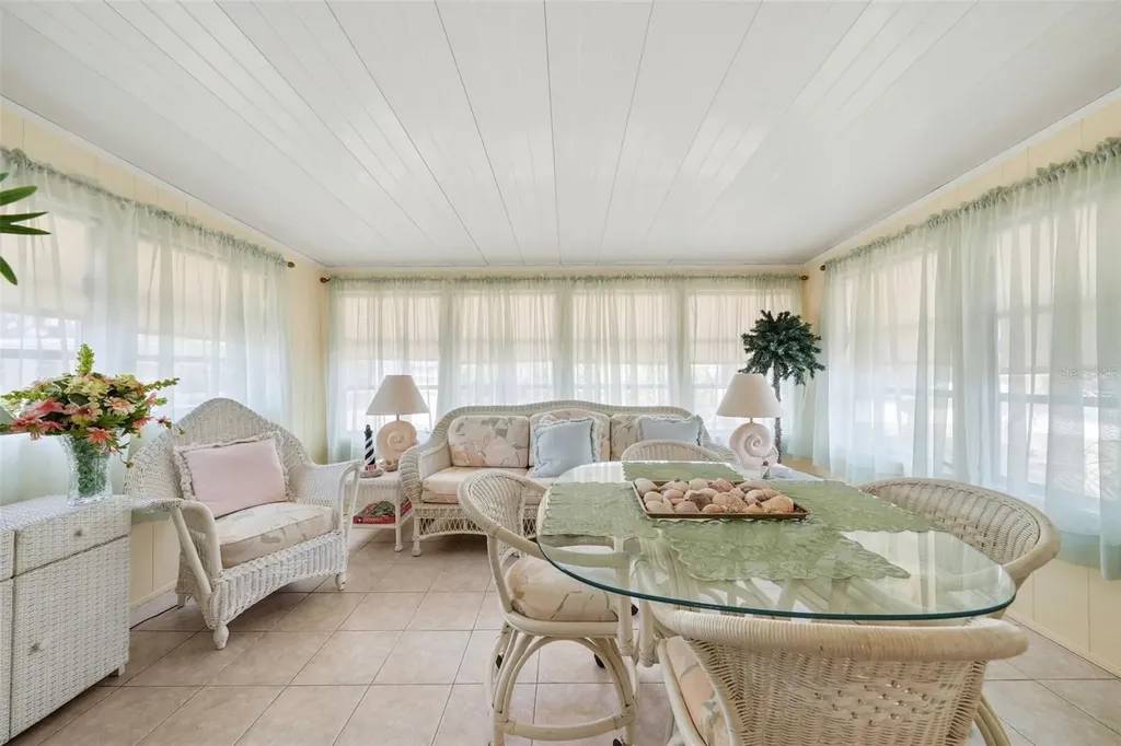 34117 Hodges Road Leesburg FL 34788