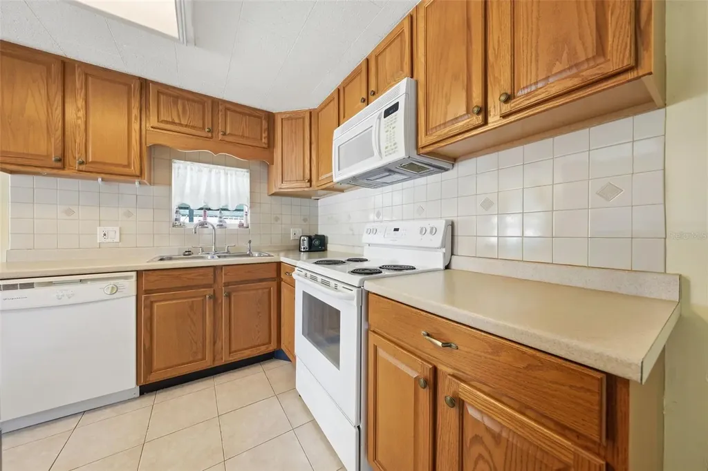34117 Hodges Road Leesburg FL 34788