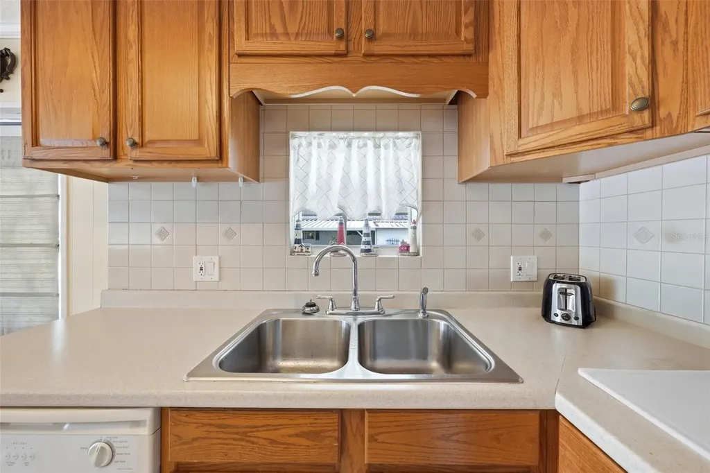 34117 Hodges Road Leesburg FL 34788