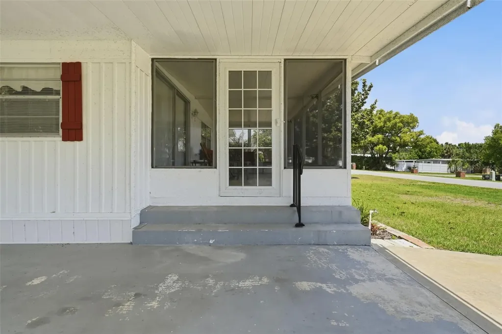 34117 Hodges Road Leesburg FL 34788
