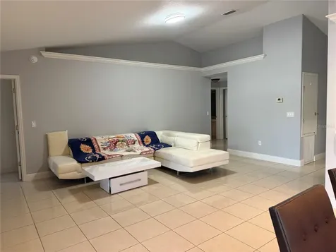1607 Widelake Court Brandon FL 33511