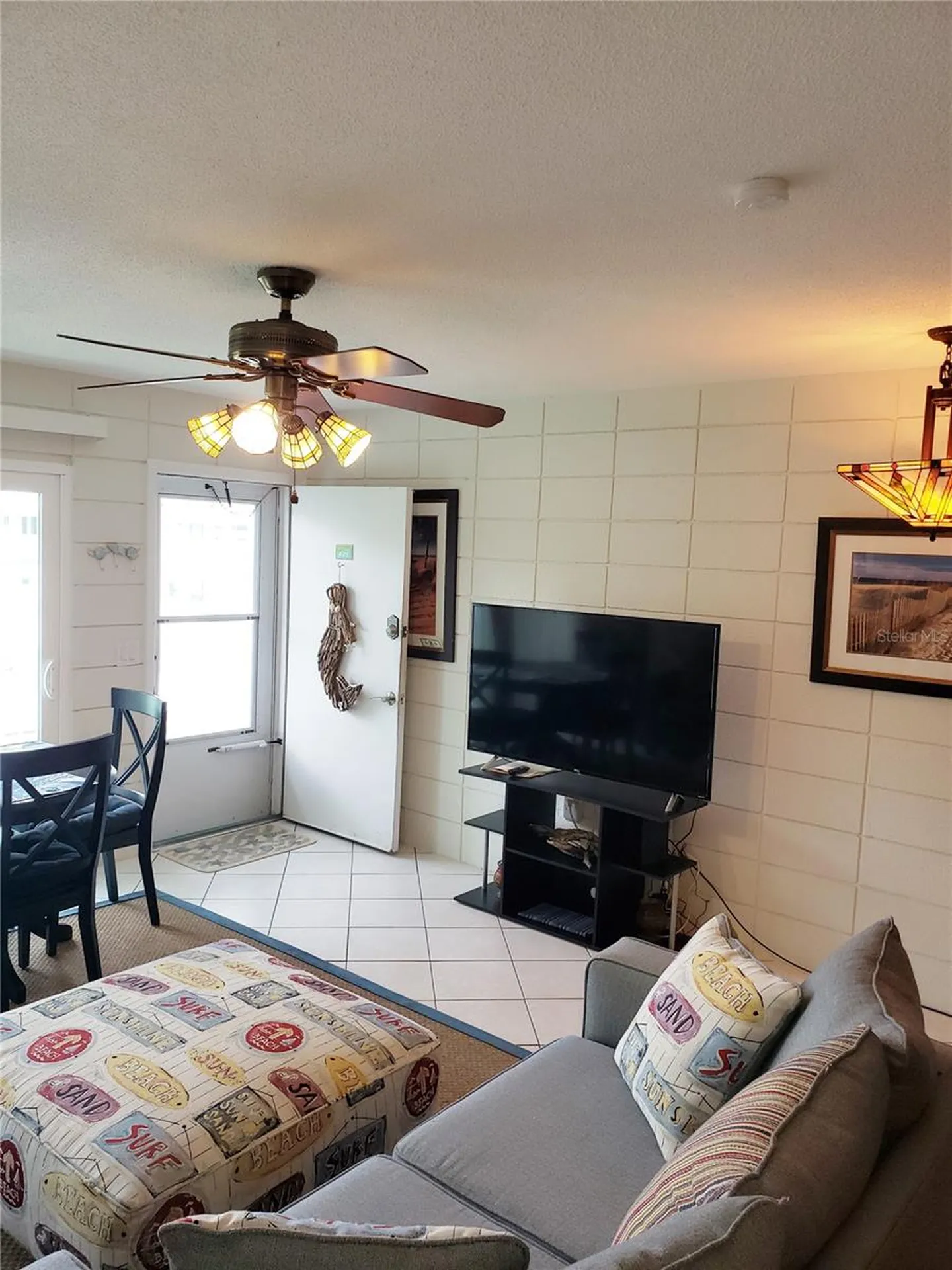 541 S Peninsula Avenue New Smyrna Beach FL 32169