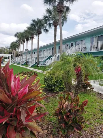 541 S Peninsula Avenue New Smyrna Beach FL 32169