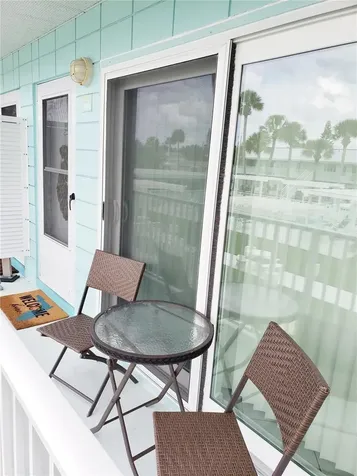 541 S Peninsula Avenue New Smyrna Beach FL 32169