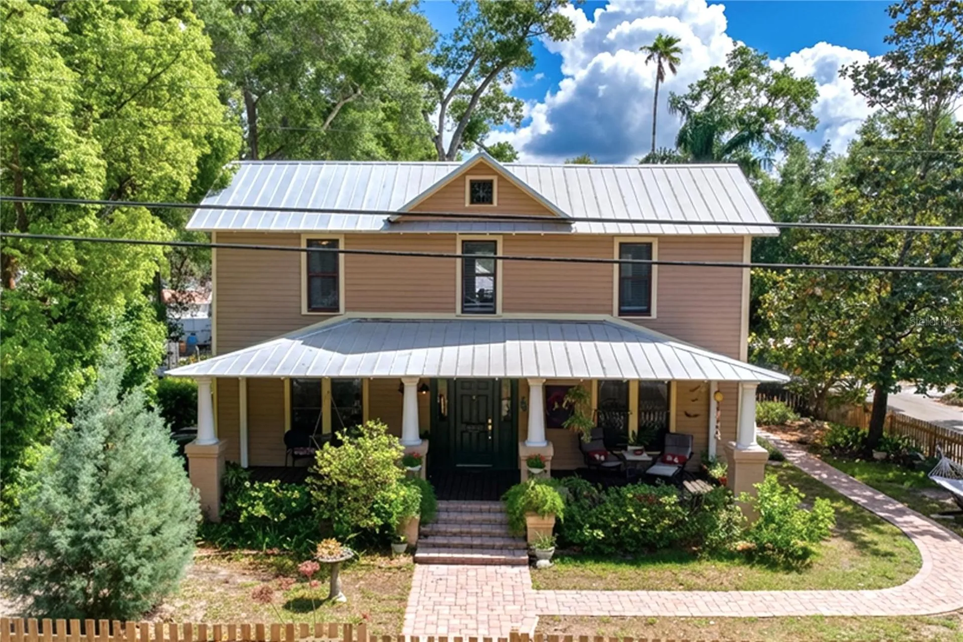 1001 E Crawford Street Tampa FL 33604
