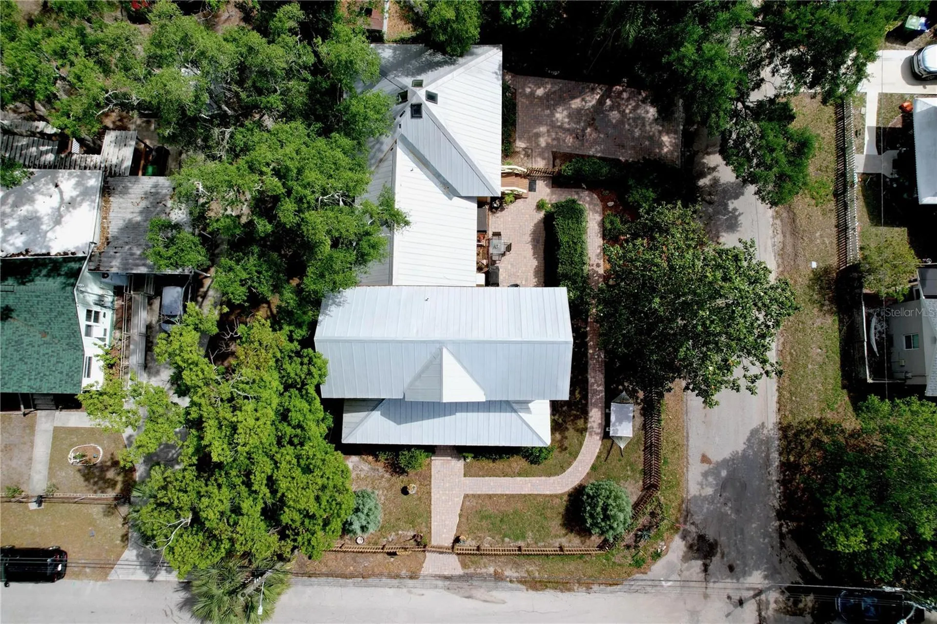 1001 E Crawford Street Tampa FL 33604