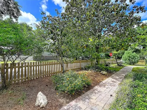 1001 E Crawford Street Tampa FL 33604